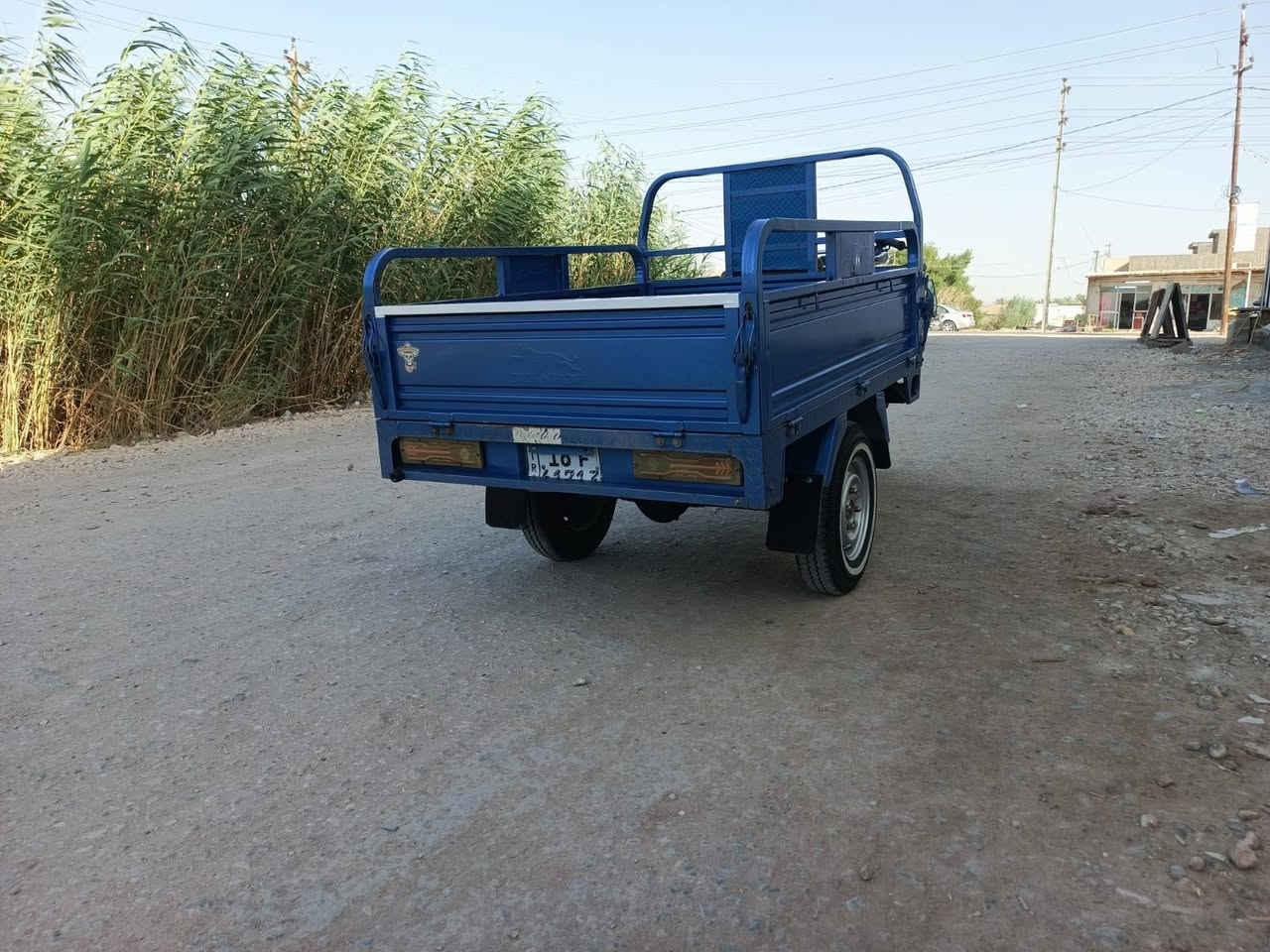 السلام عليكم ستوته جمره صقر 
موديل 2023
ستوته مكفوله كفاله عامه رقم وسنويه انكليزي تحويل ثاني يوم  ستوته مال جناي 
نكره سلف كهربائيات كلها شغاله ترايك وين ما يعجبك 
تخم تاير ابو الخطه جديد ستوته ماذب عليها ربع كبل لشغل 
وستوته بلاش ماكو رقم وسنويه انكليزي هيج نضافه بهل سعر 
سعرها 2300وبيه مجال 
المكان/ حله ورديه خارج 
رقم الهاتف /‏‪***********‬‏
