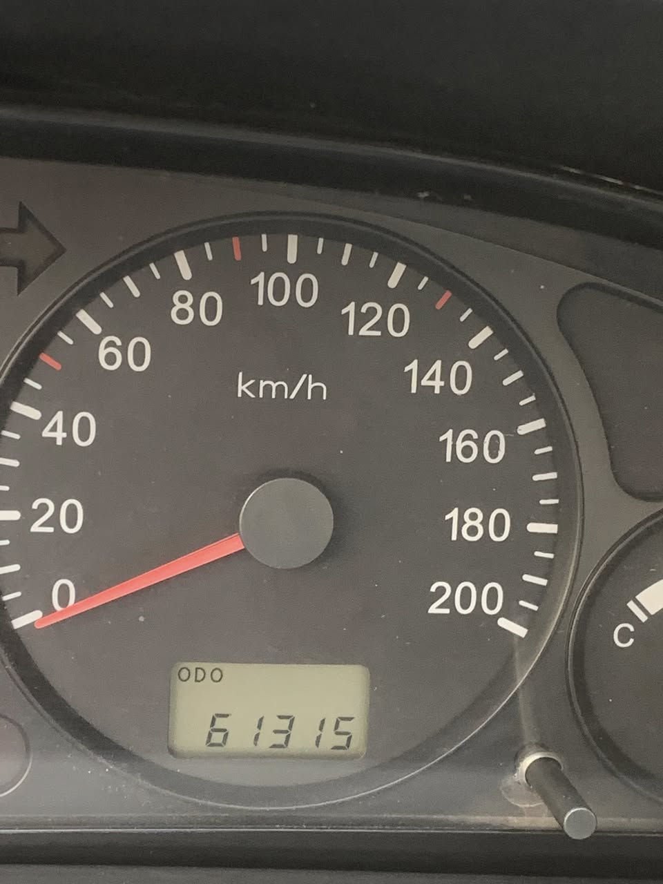 السلام عليكم لميس 2012كفاله عامه من صبغ وبارد
***********
