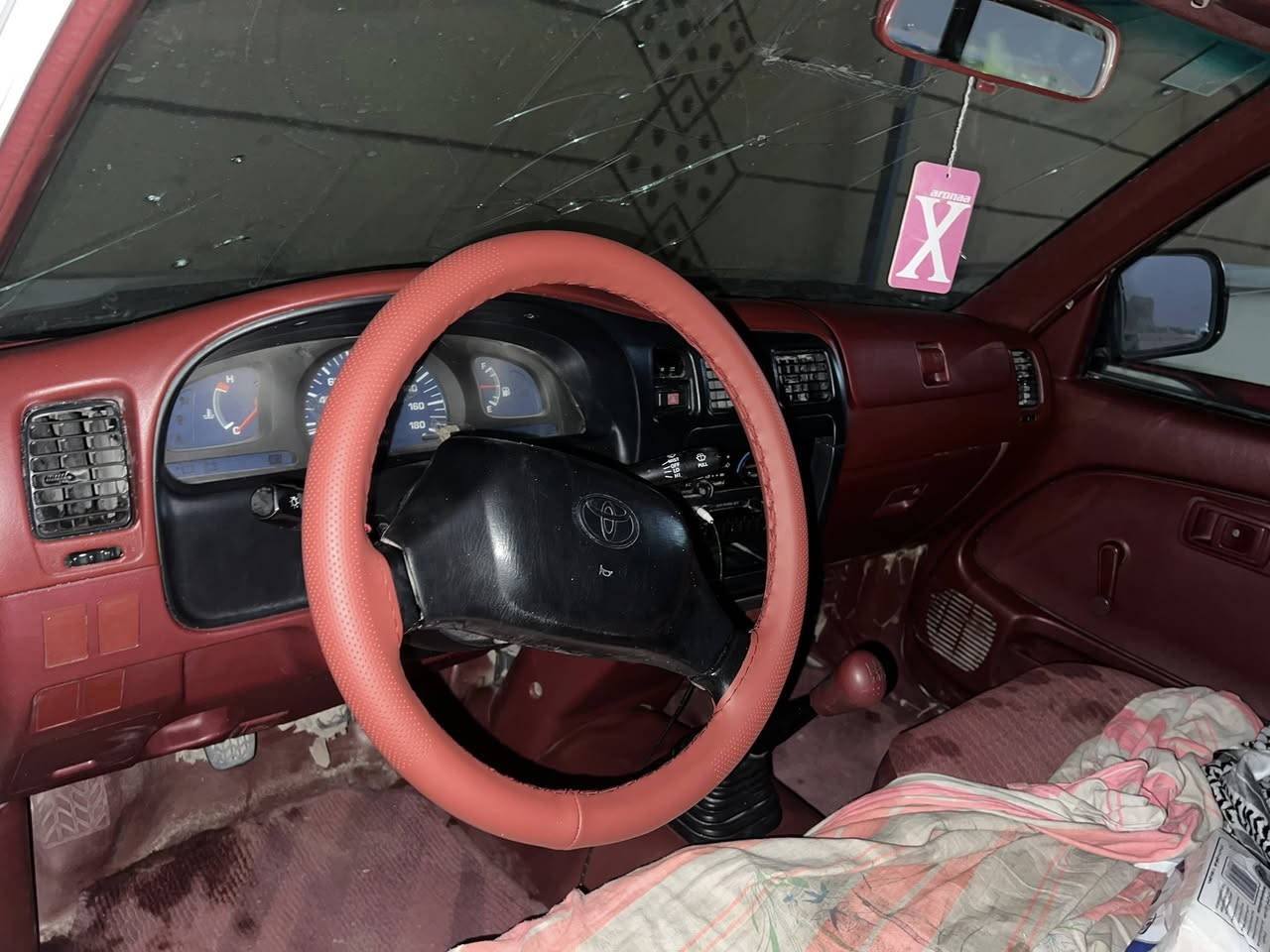 سلام عليكم جمره 2001مكفوله كفاله عامه سياره جديده رقم بغداد سبير مانازل دواخل ماروني السعر 160وبيه مجال مكاني بصره الزبير لاستفسار***********
