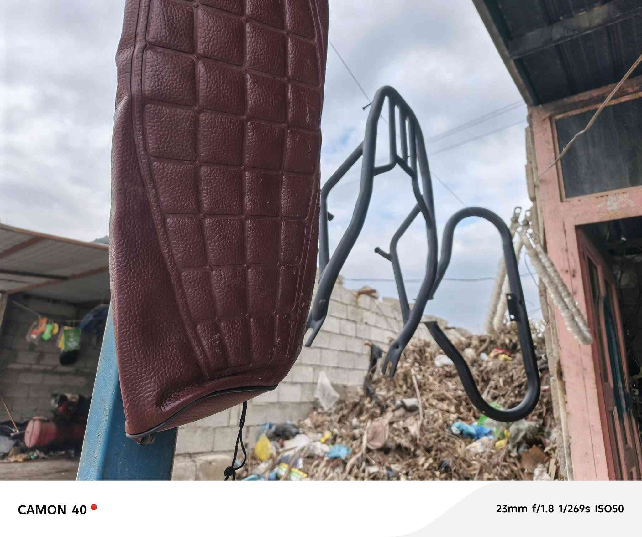 السلام عليكم يوجد جميع قطع غيار ماطور هيوشه الموقع الحويجه مقابيل عبدالله حياتي الاتصال***********
