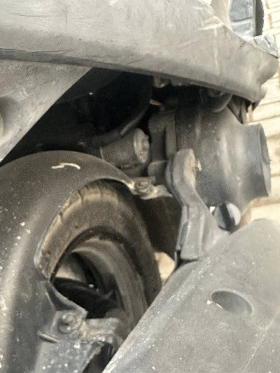 سلام عليكم شاب دراجه البيع مكفوله من مكينه من كلشي وكله بلاي  سعره 750  ولي حب يتصال ***********
