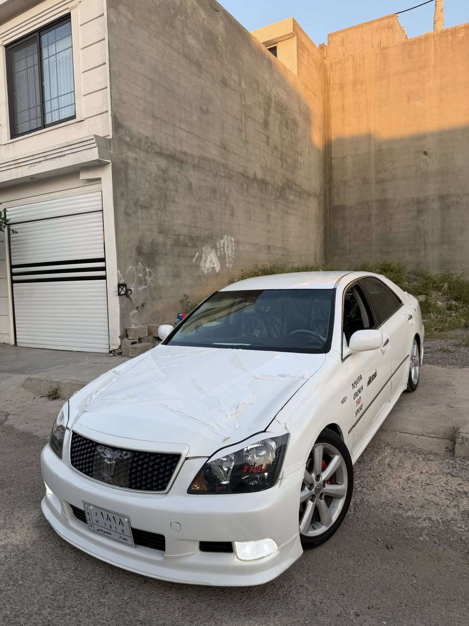 سەرەتا بەناوی خودا
TOYOTA CROWN 
GRS180 2007
براوە براوە 
شاهینەی ١٨٠ 
مۆدیل ٢٠٠٧ 
بەسمە رەساسی 
ناو رەشی ساج رەش کراوە بەشین 
کوشن جڵدی دوبەی 
چوار تایەو ویلی لۆک لۆک
پێش و پشت Tom's 
هەموگیانی بەشەرت دینار مەسرەفی نیە 
سەیارەکە هی ماڵە 
سەعری ٥٣  معامەلەیەکی کەم 
موشتەری نامە بنێرە یان تەلەفۆن بکە 
0751 520 1051
