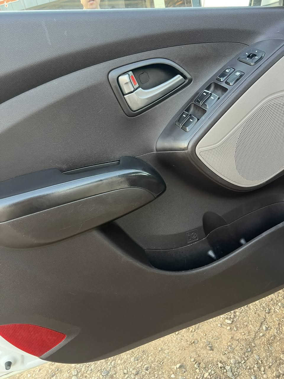 توسان2013 خليجي
مكفوله عدا. بارد بسيط موضح بلصور
جديده السياره رقم ديالى
***********
السعر150$
