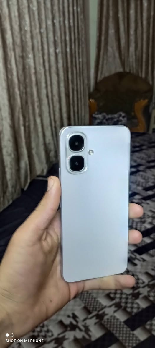 سلام عليكم للبيع تلفون انفنكس (Infinix) 2024 استعمال قليل ذاكره 64 حقيقي الجهاز نضيف بمعنى الكلمه كلشي مامبدل بي السعرررررر 90 وبي مجال كلش بسيط للتواصل واتساب فقط *********** كل الهلا بيكم
