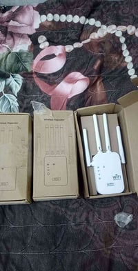 مقوي شبكة • اكسسوار إلكتروني