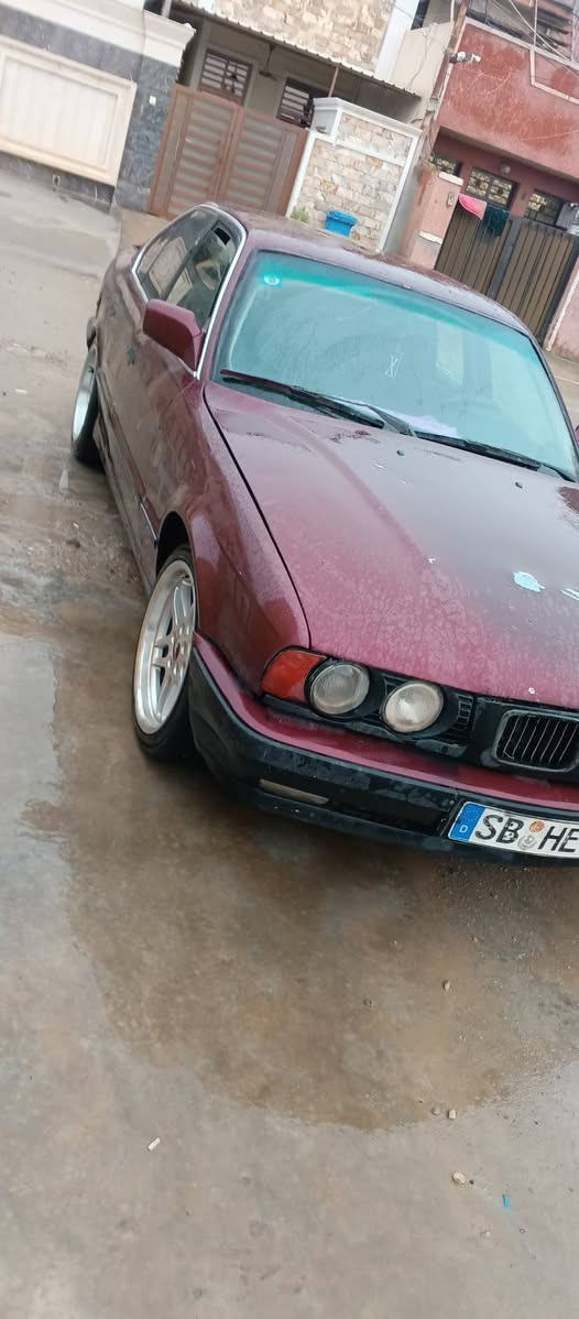 سلام عليكم بي ام موديل 93حجم 520
رقم نكليزي بغداد سياره جاهزه من كير ومحرك تخم تاير حداديه مكان سياره بغداد قرب مرور الحسينية 
سياره بلاش سعر /35/وبيه مجال حك جيه 
***********
