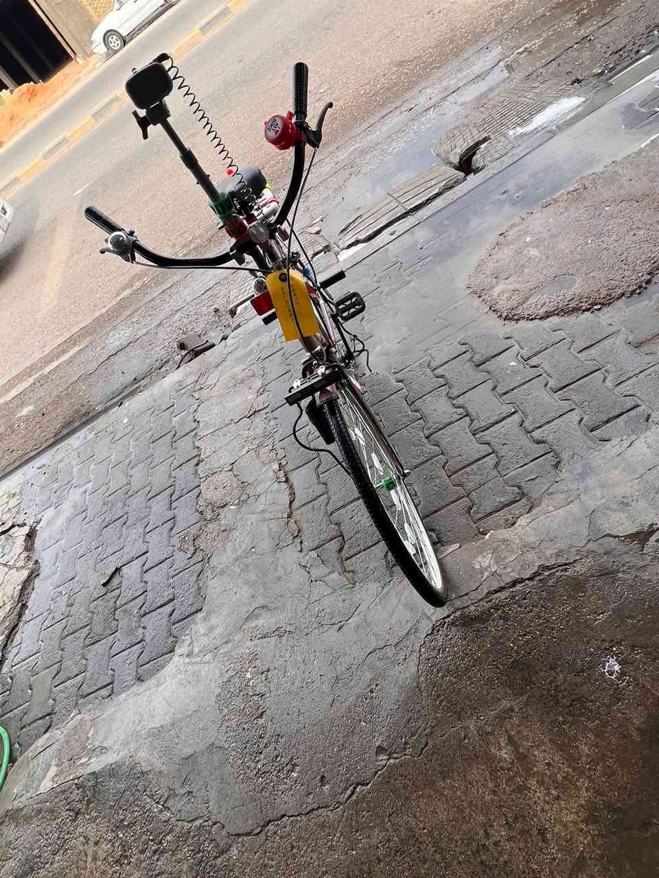 سلام عليكم بايسكل للبيع موديل 22 
130 وبي مجال


**إذا كنت صاحب هذا الإعلان وتريد حذفه لأي سبب، رجاءا أرسل رسالة إلى الدعم الفني**