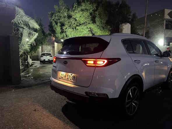 سلام عليكم سبورتج 2019خليجي 
مواصفات 
محرك 2400
تحكم ستيرن 
حساس مامي 
حساس خلفي
شاشه 
كامره 
مري شفط 
شاير بل مري 
بنرامه 
تخم تاير 
كشن مخمل وجلد 
ماشيه 173
مكفوله ماعده الباب خلف صدر بارد ومفتوح 
طخه بل داعاميه المامي  سونار موجود بل نشر 
نضام عادي ويكو وسبورت
بغداد 
سعر 197وبيه مجال 
رقم الهاتف ***********
