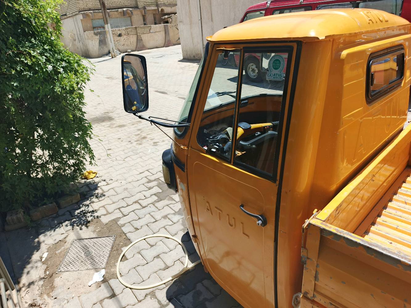 تك تك اتول حمل اوراق اصولي كامله مكينه ما مفتوحه بلاديه بدي نضيف شاصي بلادي لا خياس ولا ضربه كفاله عامه بلاديه مو تحوير نكره سلف موديل 19 مكانه كربلاء حي عامل سعر مليون و 750 وبيه مجال للشراي ***********