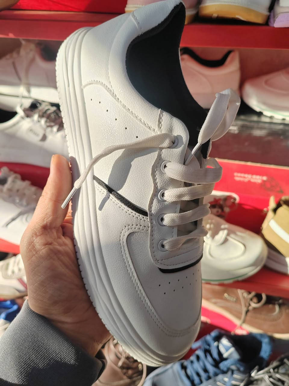 تخفيضات من أحذية و حقائب السلطانة
قياس 37.  38.  39.  40.  41.   42
السعر.     8000
محل السلطانة. التحرير.  الفلكه الأخيرة
مجاور معرض كرم لمنزلية و المفروشات
مقابل مجمع ديمة


**إذا كنت صاحب هذا الإعلان وتريد حذفه لأي سبب، رجاءا أرسل رسالة إلى الدعم الفني**