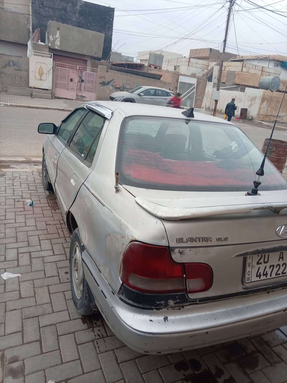 السلام عليكم — الحلال للبيع 
الانترا.  موديل ١٩٩٤.  محرك كير شرط لاتنقيص لاتبخير 
محرك شرط    مكفول 
كير عادي مكفول   
السياره بيها صبغ احزام ابيعك عام بدون ضربه بدون خياس. رقم ديالى دولي مشروع وطني تحويل مباشر. صدر وتخم تاير جديد مشط وبور جديد تبريد ثلج تتفها نار ماسحات زراكات كله شرط
محرك /وكير / وصدر. / وغرفه. /وكهربايات. /كله وضع بلاد   السياره جاهزها تشغل وتطلع   ناعمه بشكل 
مكان السياره تكريت حي الجمعيه 
سعر ٣٢ وبيه مجال 
*********** اهنا اتصال 
*********** هاذ رقم وتساب فقط 
ومتوفر ماسنجر
