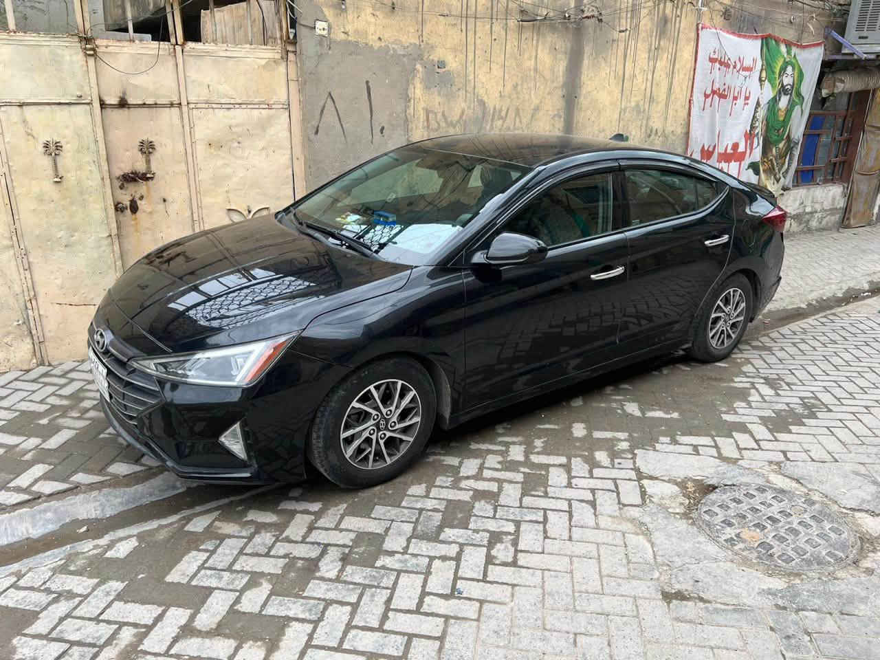النترا موديل 2019 كلين مكفوله من كل شي
سعر 122 وبيهه مجال 
ع
عنواني بغداد مدينه الصدر 
***********
