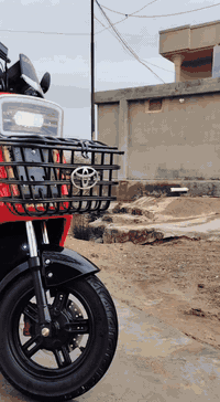 #الكل @اشاره
السلام عليكم 
ماطور شحن للبيع فئة (R7) مستخدم شهر تقريباً شحنه جثير اني يوميه اداوم بي من العيثه للكليه الاساسيه اشحنه بالليل وادوم بانهار يوديني ويجيبني ويضل بي شحن زايد الطريق اذا عل ثاني 20دقيقه الماطور نضيف وجديد 
السعر «590» الموشراي لايعلق ويكسر بي قال تعالى (ولاتبخسو الناس اشيائهم)  للتواصل الماسنجر مفتوح 
للاتصال ***********
الواتساب ***********
تحياتي للجميع
