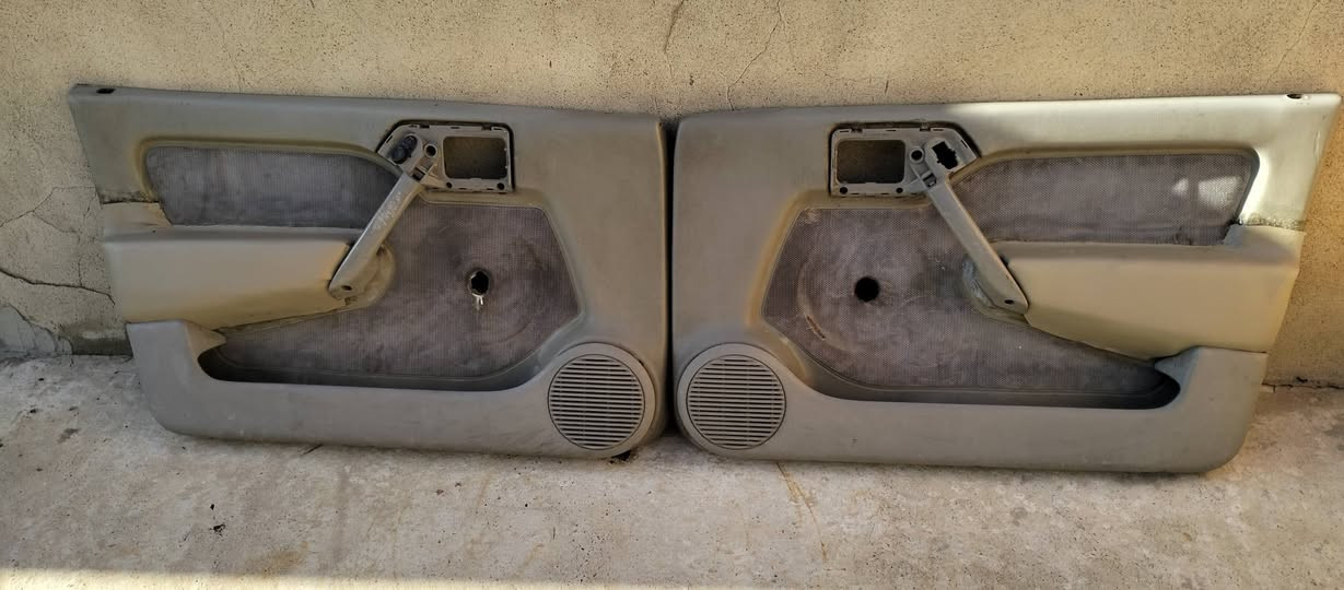 بطاين فكتره للبيع لون اسواد طخم عسلي طخم مكان موصل حي بكر استفسار ***********
***********
