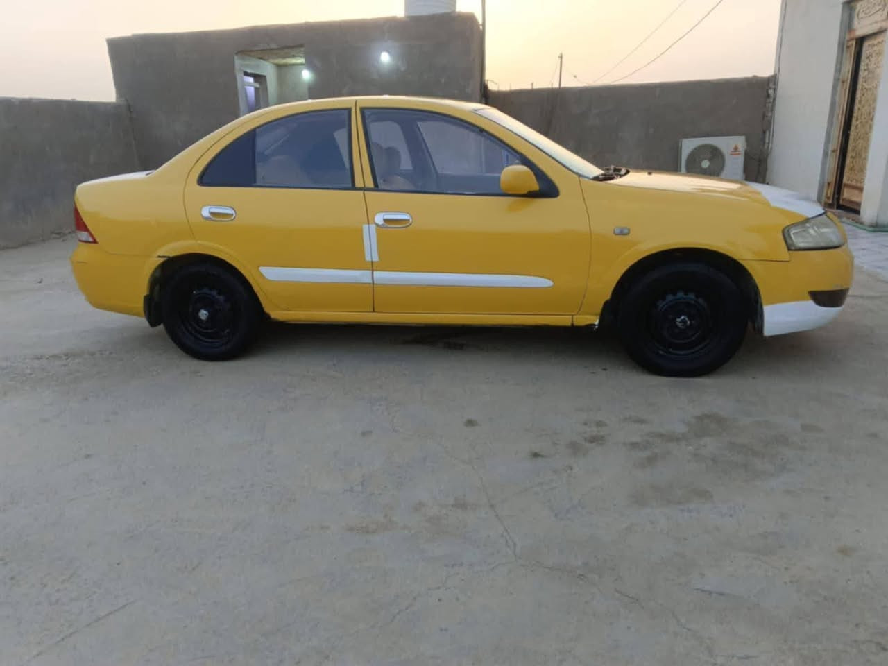 سلام عليكم نيسان صني مديل 7 مصفره خط او بحث جوال جاهزه سياره من مكينه او كير او حداديه تخم تاير تبريد كهربايات كله جديد سعر ٦٧ تواصل علا هاذ رقم او خاص ***********
