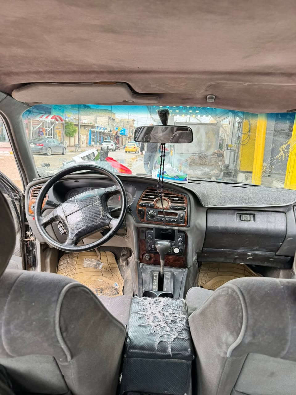 السلام عليكم 

للبيع للبيع برنس فراشه موديل 1996
مفتوح مو مسكر كهربائيات كله شغاله 
جام اربعه كهرباء 
مكينه لا تبخير ولا تنقيص 
كير ممتاز 
حداديه ممتازه 
ترايك للبصره
كشر خير من الله احلا من لصوره لسياره ما مغسوله 
خيسات بس الي موضحات بل صوره 
رقم بغداد بأسمنه 
تحويل ثاني يوم 
مكاني كربلاء طويريج 

السعر 30 وبيه مجال بصيط

 رقم الهاتف ‭0771 039 6491‬
