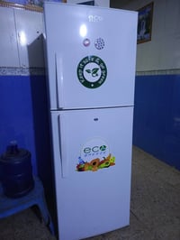 للبيع ثلاجه نظيفه شرط الشغل تجميد ثلج ❄❄  07760062227