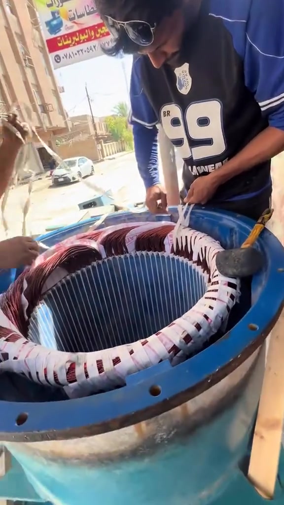 السلام عليكم لسنا الوحيدين ولاكننا الافضل  لف وصيانه  كافة وجميع احجام روس التوليد موقعيا  والماطورات الكهربائية  بكافه أحجامها مع ضمان سنه  نعمل كافة محافظات
***********
***********
