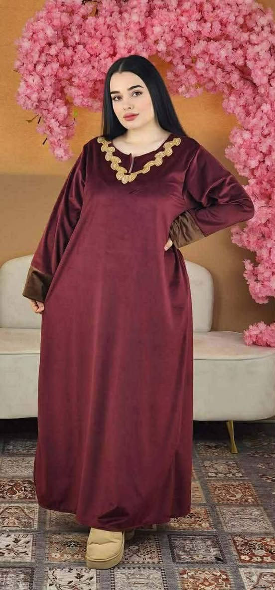 جبتلكم بيج✨ ازياء أم فضل ✨ عدها 
ألبسة نسائية راقية
أسعار مناسبة و خامه اصليه
جميع المقاسات و الألوان متوفره 
تراكات و دشاديش كلشي تحتاجوا راسلوا الصفحه
زيأء ام فضل 

📞للحجز والاستفسار
واتساب: ***********
