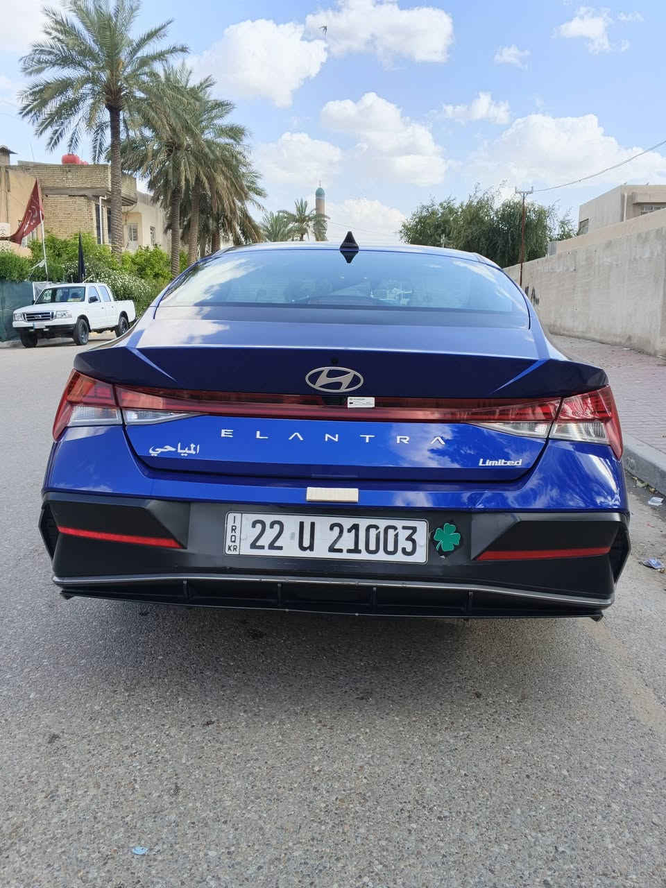 سلام عليكم هونداي النترا فول مواصفات فتحه صقف رادارات حساسات توقف ذاتي تحديد مسار لد متصل شاشه متصله بعد كلش هواي بيهه موصفات   للخير لمدد السياره  مديل 25 رقمهه مميز حلو بسمي السياره مال جناي سياره حادثهه بس بنيد سياره عده البنيد اكلين كلش جديده ماشيه (9)الف بعدهه زيرو سكني بغداد هاذه رقمي ***********
