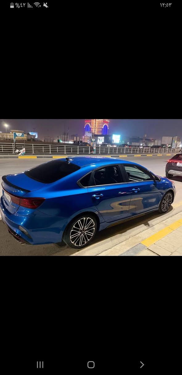 السلام عليكم 
للبيع كيا فورتي GT

✅ الموديل:2024
✅ الفئة: GT (أعلى فئة رياضية)
✅ محرك 1.6 تيربو قوي واقتصادي
✅ ناقل حركة أوتوماتيك DCT
✅ شاشة كبيرة + كاميرا خلفية
✅ جنوط رياضية
✅ نظام بصمة  ابواب صندوق دكي +تشغيل عن بعد
✅ مكيف ثلاجة
✅ بدون حادث تقرير شغار ماشي مزادها  كفاله عامه سونار بيه 
✅ صيانة منتظمة
 ✅ اوتو ستوب
✅قيادة ذاتية
✅ تحديد سرعة
✅انارة ترحيبيه بالابواب عند الاقتراب
✅عليها اويل كاتش كان
✅انارة داخلية متغيرة
✅✅شنو بالك مواصفات
 • السعر المطلوب 157$ومجال بسيط
***********  اقره وتصل وتدلل الزبير, البصرة
