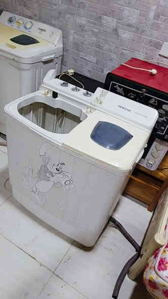 غه ساله ی عادی  پاک و جوان بیعه یب به شه رت بۆفرۆشتن
نرخ:٢٥هه زار
شوێن:سلێمانی
تێل:*********** السليمانية
