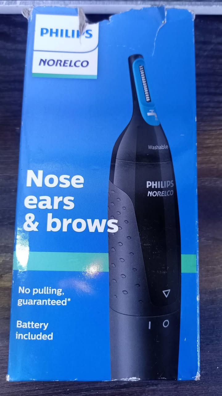 جاي اصفي في غراض الحلاقة والسعر مناسب مكينة حلاقة جديدة تشتغل على الباتري يعني مو شحن تعمل على تنظيف الشعر في الأنف والأذن  
سعرها 20 
السكن منطقت الشرطة الرابعة قرب مطعم كباب ابو علي للتواصل على الرقم ‏‪0776 877 2082‬‏
