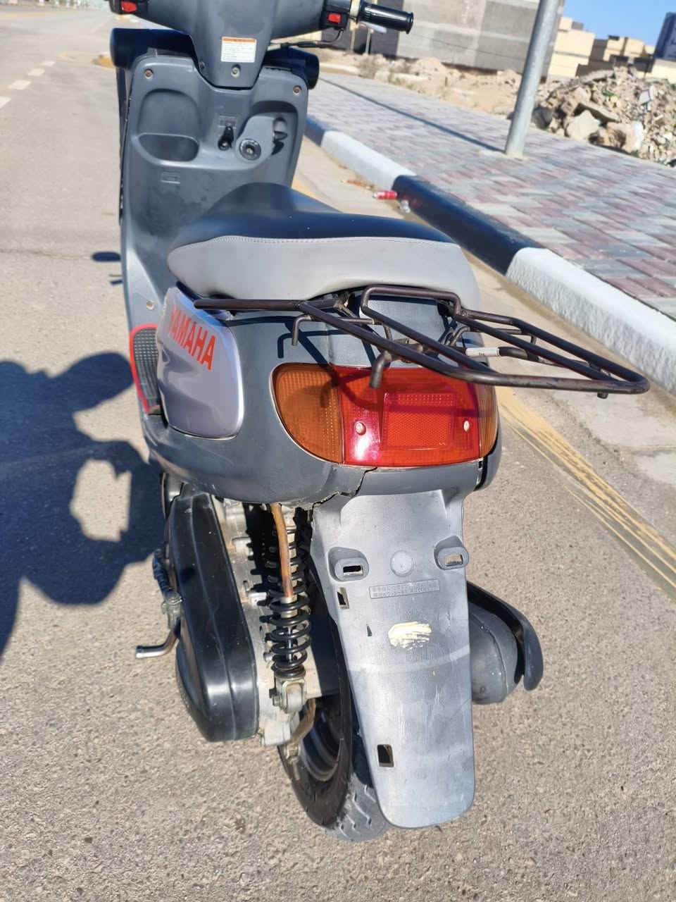 سلام عليكم
دراجه منغولي ام السله للبيع الدراجه نضيفه شلعه قويه مكينه ناعمه دراجه كامل اي نقص مابيها كلوب عالي ناصي قفل ستيرن قفل جنطه الدراجه كلها على وضع الحاويه نضيفه كلش و حلوه بانزين ابد ما تصرف الكابريتر الاصلي مال الحاويه  كلشي شغال بيها هورن اشاير  دراجه كامله و حلوه و رزنه تايرات جدد قبل سبوع بدلتهن التاير الوره تايلند و الكدام باكستاني كلشي بيها شغال سلف هندر  قويه  الدراجه مكاني كربلاء حي الوفاء . رقم الهاتف /***********
