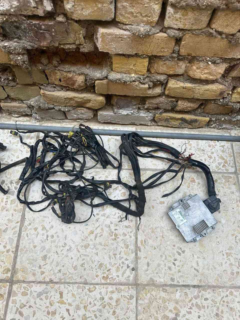 منظومه غاز للبيع إيطالي سته 6سندر كامله مابيه اي نقص شغاله جديده السعر 300 وبيه مجال         ***********
