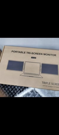 شاشات • ثلاث نوعيات • لابتوب وبي سي