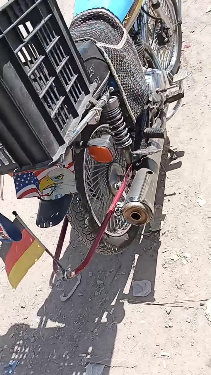 دراجه للبيع موديل 23مكينه عله وضع الشركه برغي ما مفتوح بيهه الدراجه مكفوله كفاله عامه اي نقص مابيهه السعر 500او بيهه مجال مكان ديالى الخالص سعدية الشط الستفسار خاص او ***********
