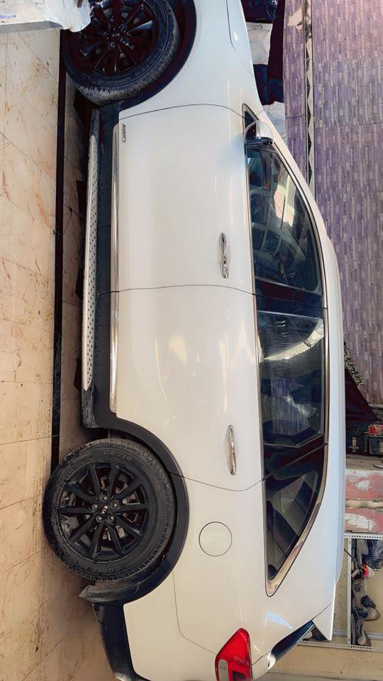 سياره سورنتو مديل 2015
أربعه سلندر 
 سياره مكفوله و حلوه 
بيها ملاحضات  بسيطه 
رقم أربيل تحويل ثاني يوم 
مكاني بغداد حي اور 
اتصال ***********
