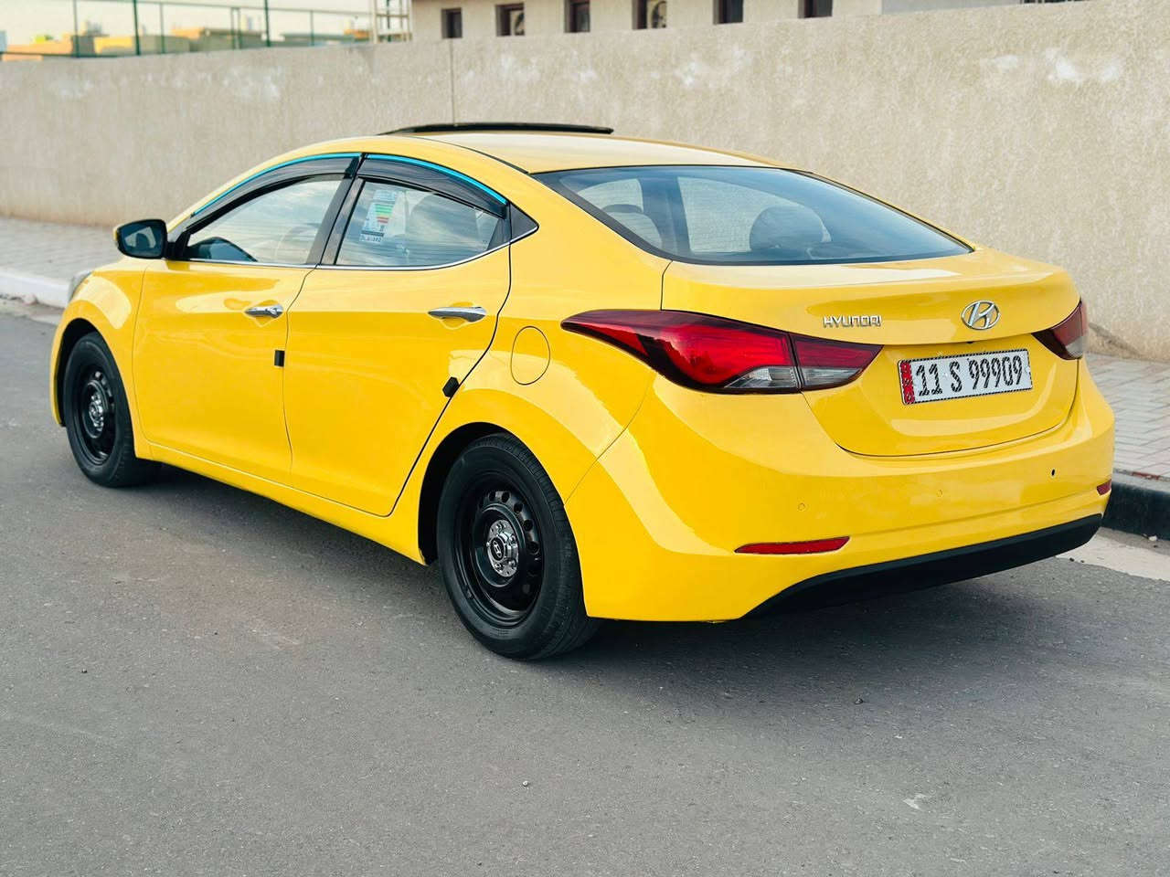 السلام عليكم النتره 2016 خليجيه كفاله عامه من الضربه والتبديل الاستفسار *********** السعر 122مجال بسيط فول موصفات فتحته شاشه كامره داخل بيجي وصاج كشنات جلد محرك 2000 دوش مري شفط اشاره بل المري تحكم ستيرن جهتين بصمه وبصمت ابواب السياره جديده بمعنه الكلمه محرك وكير مكفولات حداديه تخم تاير رقم بغداد دولي سنويه جديده المكان كربلاء
