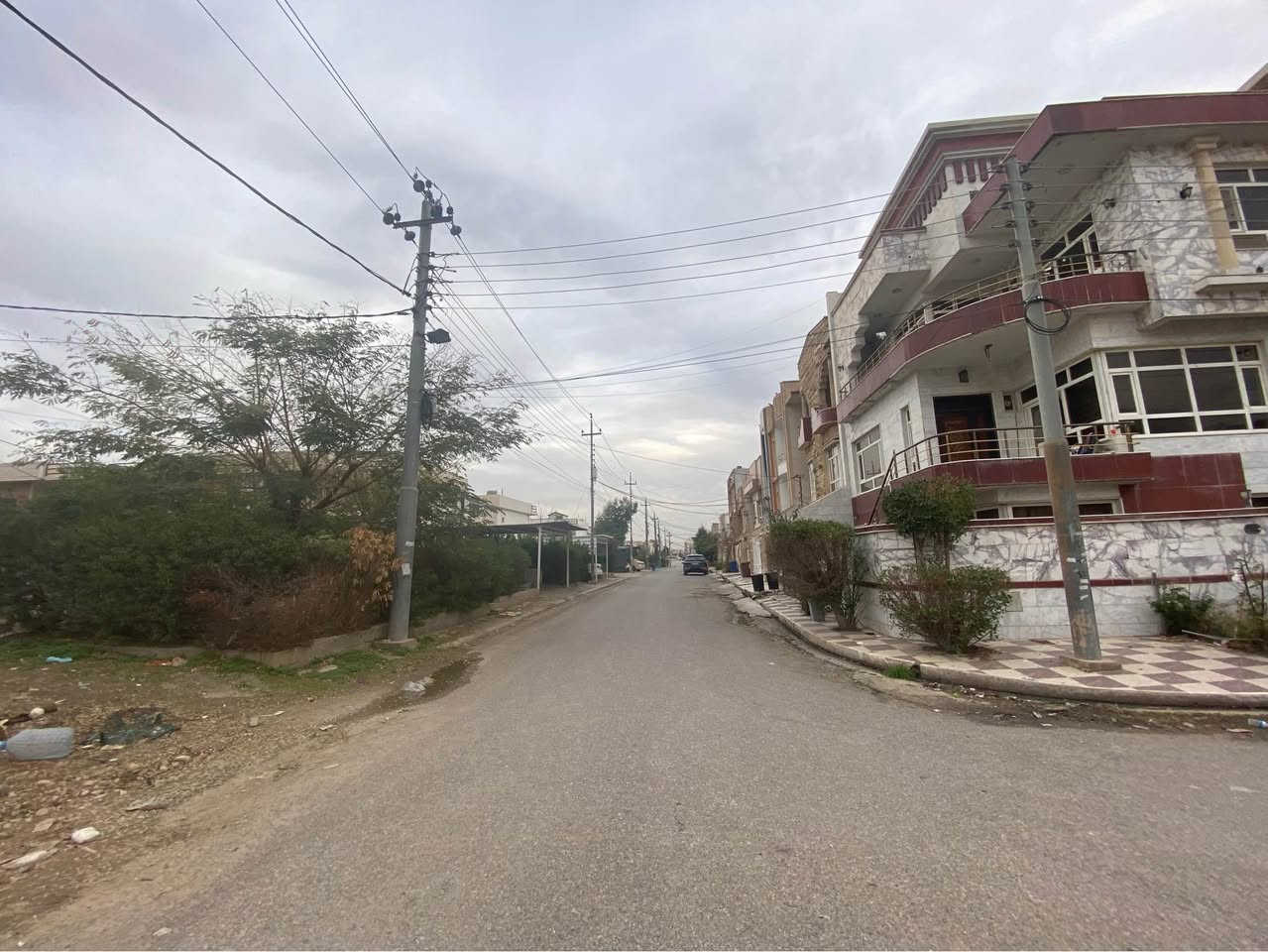 شێخ احمد ٢٠٠مەتر سێ تابق ڕوکن سەرجوت سایدو شەقام ١٥م بەرامبەر حەدیقە بۆفرۆشتن
.
شيخ احمد اربيل ٢٠٠متر ثلاث طوابق كامل على سايدين و شارع ١٥م مقابل حديقة للبيع
.
*********** واتساب
***********.
اري طاهر
عقارات مەلەك تاج اربيل
.
‏‪#Ari_tahir‬ #اري_طاهر #ملك_تاج_اربيل #مەلەک_تاج_ئەربیل #Malak_Taj_Erbil #Erbil أربيل, العراق
