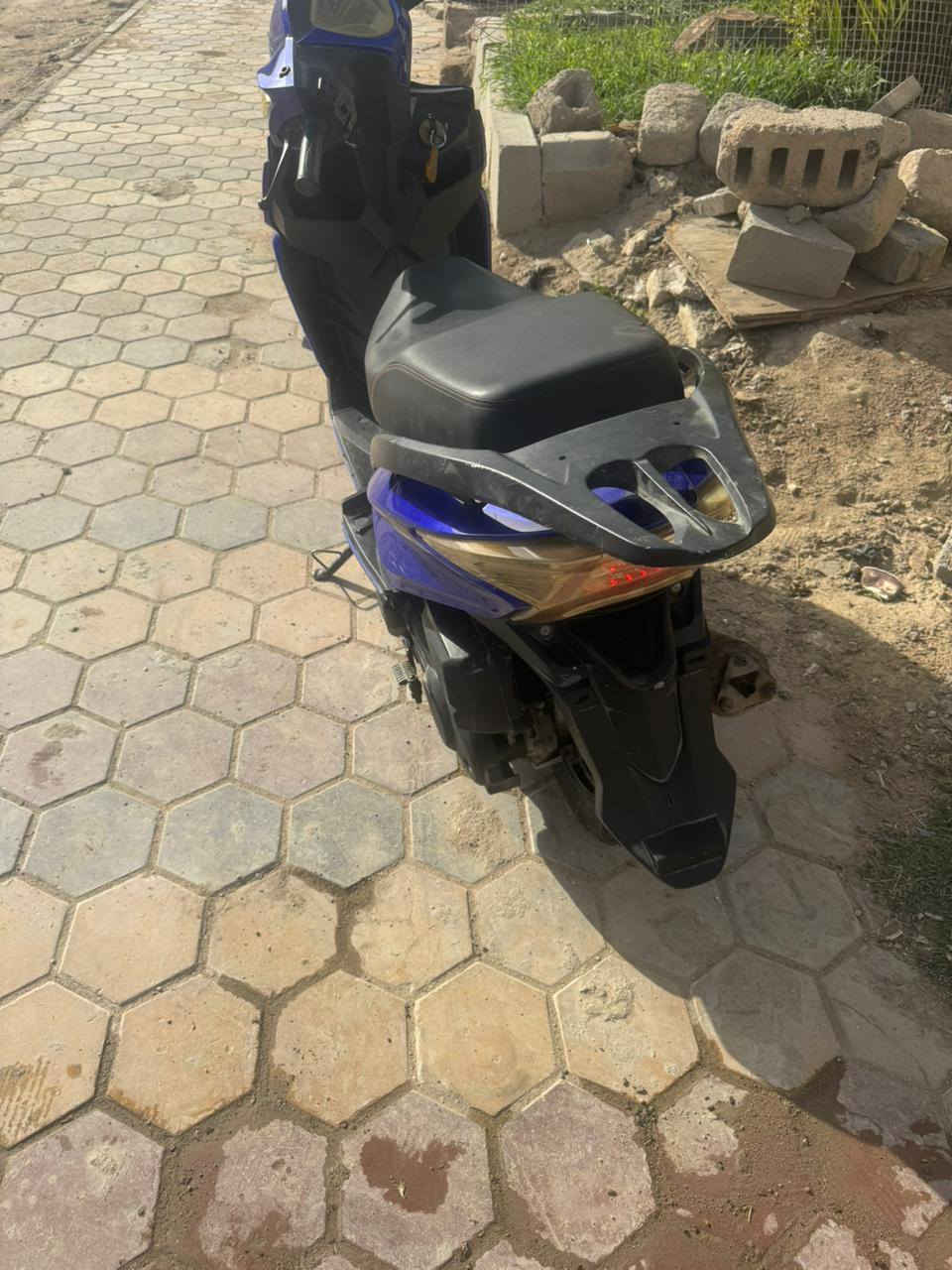 سلام عليكم دراجه جامبو2023
دراجه جديده او مامتعوبه مجرد بس اروح لدوام بيه ورجع وحتاجيت واريد ابيعه مامفتوحه ب500وبيه مجال والشراي انه خادم رقم***********
