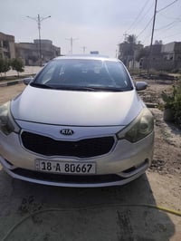 2015 هاج باك فول موصفات عدا البصمه فتحه سقف  شاشه تاب اصلي  كامره خلفي...