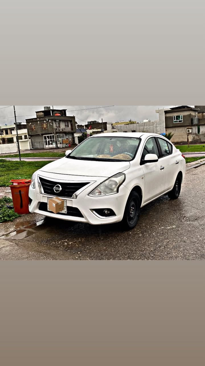 سەنی لاکشمیبای مودیل 2021
100Kmروشتوە
سەنەوی تازە
رەقەم سلیمانی
بئ بویاخ 
گاعی بیلادو کەپی بیلادی هیشتا نەبەسراوە
سەیارەکە هی مالە مەعرەز نیە کامل جایزە
تەحویل خرامە بەشەرت
بئ دەعمو لیدراویە
نرخ107گەلاو مەجال خوار هەمو بازار
***********
لەدەربەنیخانم
