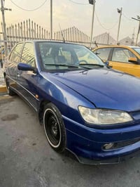 بيجو فرنسي 306  موديل 2002 مصبوغا عام  تخم تاير جديد  كير مكينه خير من...