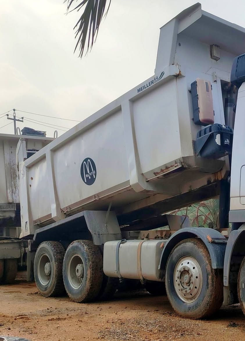 السلام عليكم بدي للبيع طول
610 متر
للاستفسار /***********
