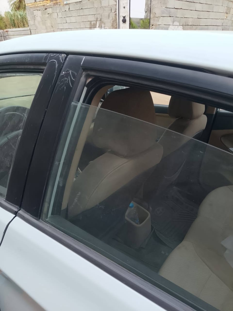 اكسنت 12 خليجي للبيع  رقم بصره  سعرها 85 $
وراعيه هذا رقمه +964 782 783 3915
