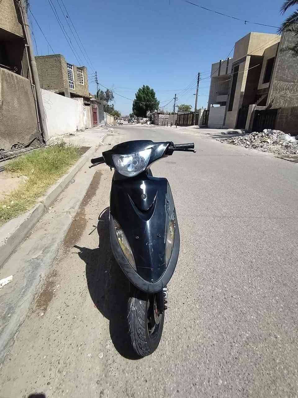 السلام عليكم
من رخصة لادمن

دراجة ماكس عدله 

دراجة بلادي لا تبخير لا تنقيص الدراجة خرسة خير من الله 

الدراجة كفر ابلادي ضفيرة بلادية سوادات ابلادي  

مكاني بغداد السيدية تقاطع درويش

السعر 550 وبيهة مجاله 

الرقم  ***********بي واتساب
