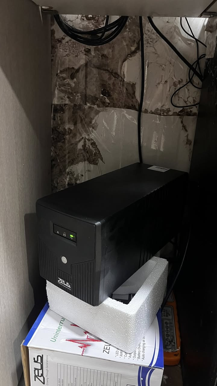 السلام عليكم تجميعه جاهزه مهجزه للبيع مع شاشه 144 هيرتز المعالج: AMD Ryzen 5 3600 (أداء قوي وسريع)
NVIDIA GTX 1660 SUPER :كرت الشاشة
(3200MHZ سرعة) 16GB DDR4 :الرام
التخزين:
69
X
(إقلاع سريع جداً) 250GB SSD •
(مساحة كبيرة للألعاب) 1TB HDD •
النظام: Windows 11 - نسخة نظيفة وجاهزة يشغل الألعاب الثقيلة بأداء ثابت وبدون تقطيع
مميزات الجهاز:
• تشغيل سريع جداً
• مناسب للقيمنك والشغل
• قابل للتطوير مستقبلاً
الحالة: نظيف جداً وما بيه أي مشاكل
جاهز للتشغيل مباشرة
§ تواصل خاص او اتصل على رقم ***********
