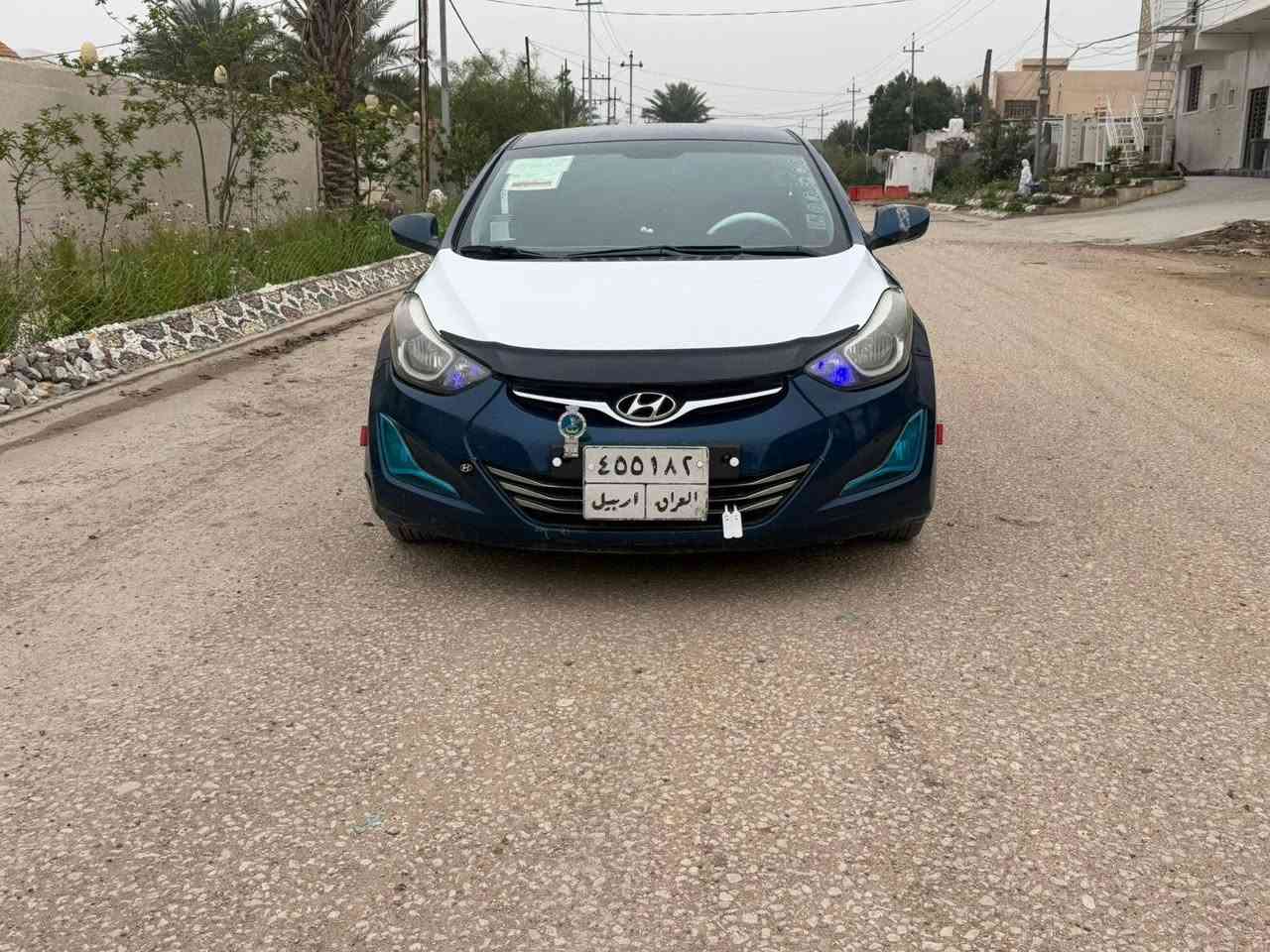 السلام عليكم من رخصة الادمن عندي النترا موديل 2016 رقم اربيل تحويل وكاله حاظر وارد أمريكي حادثها بنيد وبيها رش فقط صفحة السايق اثر جرد بدون معجون بدون دواخل خلاص والسونار كدامك ليبل واحد كل السياره بستثناء البنيد مبدل ماشية 170الف حقيقي محرك 2000دوش كير محرك حدادية جدد تبريد ثلج تخم تاير جديد رايدها ب88مكان السياره بالحله رقمي ***********  اخوان كاتب كل تفاصيل السياره ومنزل السونار ومنزل صورة الحادث الي ميعجبه السعر او السياره يعبرها بكلام طيب واسف على الاطاله
