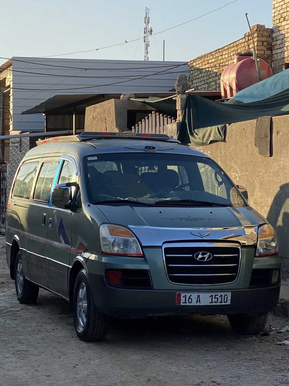 السلام عليكم  الرجاء قرائة المنشور قبل الاتصال  ستاركس 2007 للبيع
رقم قادسيه انكليزي هزه جديده سنويه لغاية 2031 وشرط التحويللل المباشر ومصفره هيئه ومرور تاخذ صافي ومصفر 
مكينه مفتوح سوبرر وكير عاادي المكينه مكفوله بشرط لاتنقص ولاتبخر وترايك وين ميعجبك كير واكسل كفاله  
مصبوغه حزام للجماليهه بدون حادث 
الدوس والتكم والقماره بدون صبغ ولاتعمير وبدون خياس السياره نضيفه وممتعوبه 
دواخلها نضيفه 
مكان السياره بابل الحله 
والسعر 78 وبيها مجال للطيبين 
هذا رقمي*********** وبخدمة الطيبين🤍
