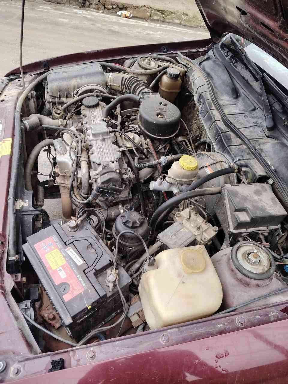 السلام عليكم فكتر حجم 18 موديل 91 مصبوغه جماليه بدون ضرر رقم ألماني سنويه خضره تطخم تاير جديد محرك وكير شرط كابون بازين موجود السعر 43 وبيها مجال قليل ***********
***********
