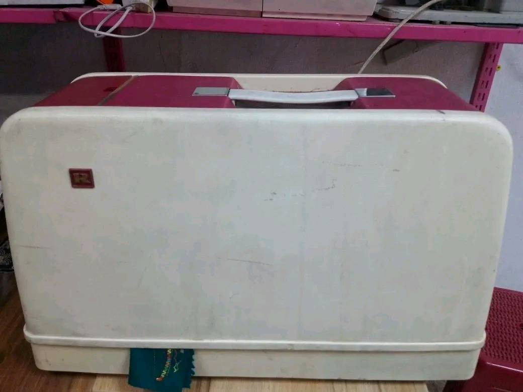 مكينة ريكار ياباني اصلي بلادي  تشتغل خياط عدل وزكزاك ونقشات وبيها  21 قالب للنقشات السعر مع جنطه علبه قوالب علبه أدوات السعر ب 100 قفل ويوجد توصيل  محافظات العراق للحجز خاص


**إذا كنت صاحب هذا الإعلان وتريد حذفه لأي سبب، رجاءا أرسل رسالة إلى الدعم الفني**