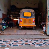 مركز احمد الالوسي • تصليح تكاتك • هيت