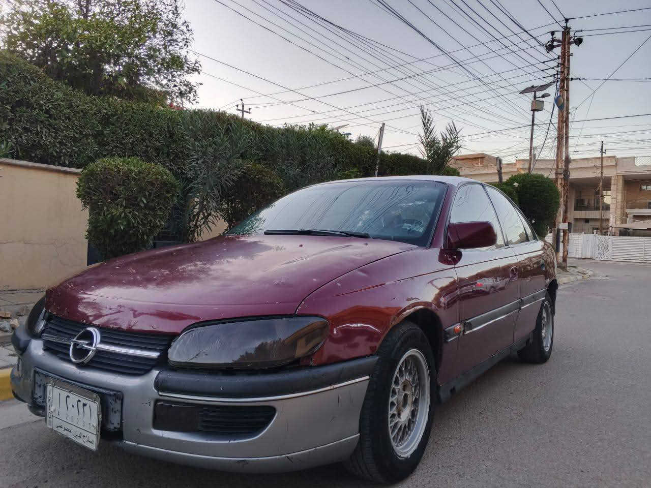 سياره حلوه اوبل بزون سعر 27 وبيها مجال بسيط ***********
