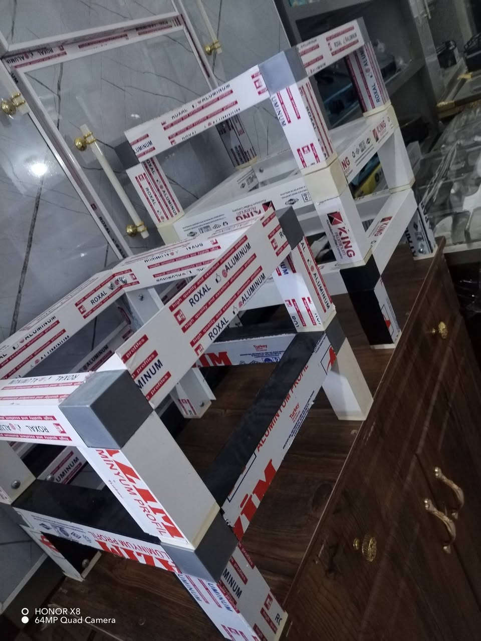 معرض سيف للاثاث💥 
راوه قرب البانزينخانه
لبيع وشراء الاثاث
البيع نقد واقساط💵 
يتوفر توصيل مناسب 🚛 
*********** واتساب

https://www.facebook.com/share/g/1JCgL3ZavH/
