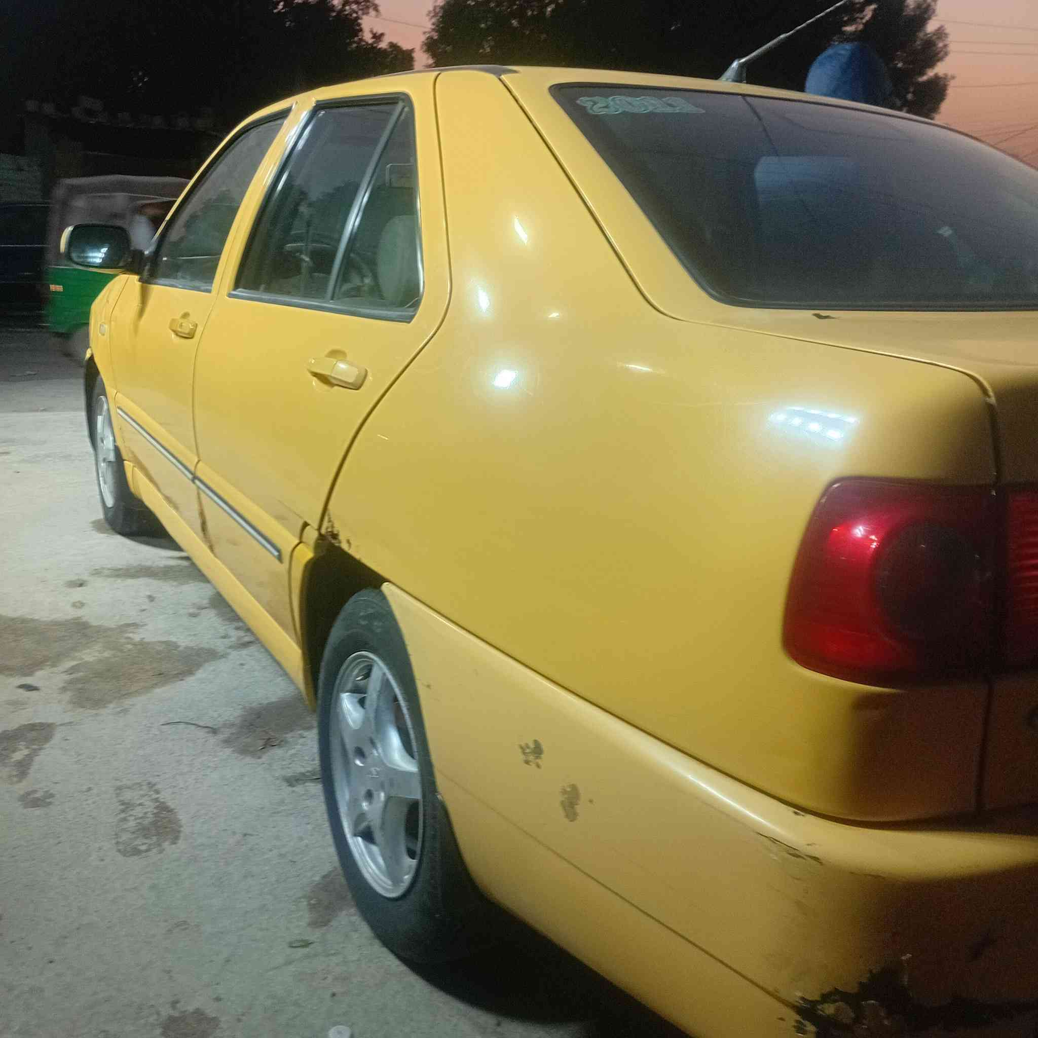 شيري 2011 ماكينه قير خير من الله تخم تاير رقم انجليزي مصفره هيئه وغرامات عنوانه زعفرانيه السعر25 رقم التليفون***********
